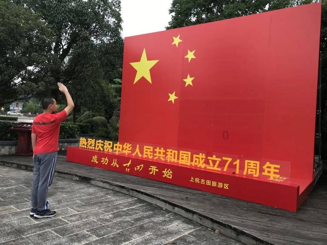 农民造假文物却不识字,想出奇招,使考古界多了一门新学科