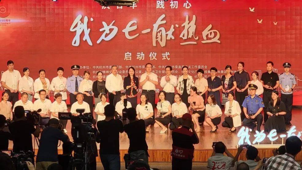 疑似“本田CR-V”特别版曝光，配机甲包围，内置竖向大屏！