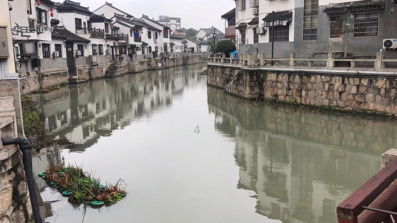 逃离遗弃的建筑3